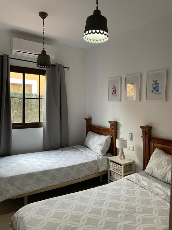 Casa Piedra, Luxury Family Front Line Golf, Hot Tub,Pool Table, 8 Pers, Caleta De Fuste Villa Exterior photo